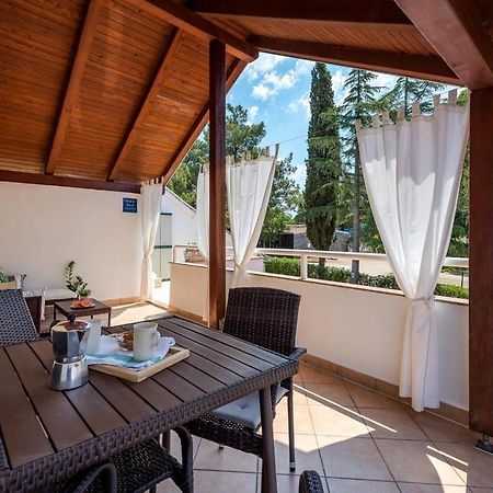 Apartment Katoro Умаг Екстериор снимка