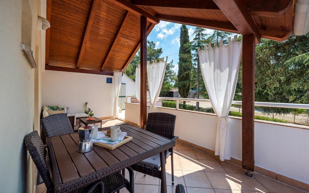 Apartment Katoro Умаг Екстериор снимка